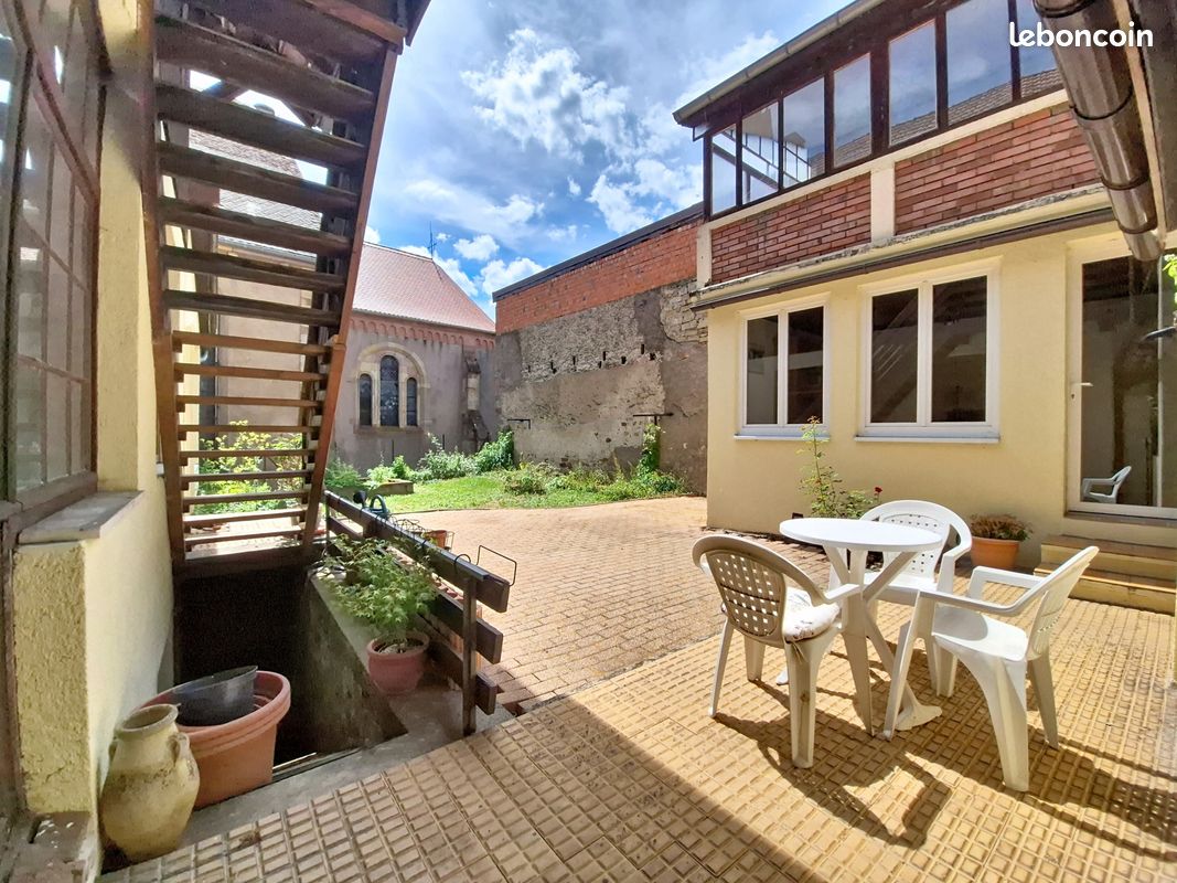 Maison 6 pièces 163 m² · à Lutzelhouse · 163 m² · 262 000 €