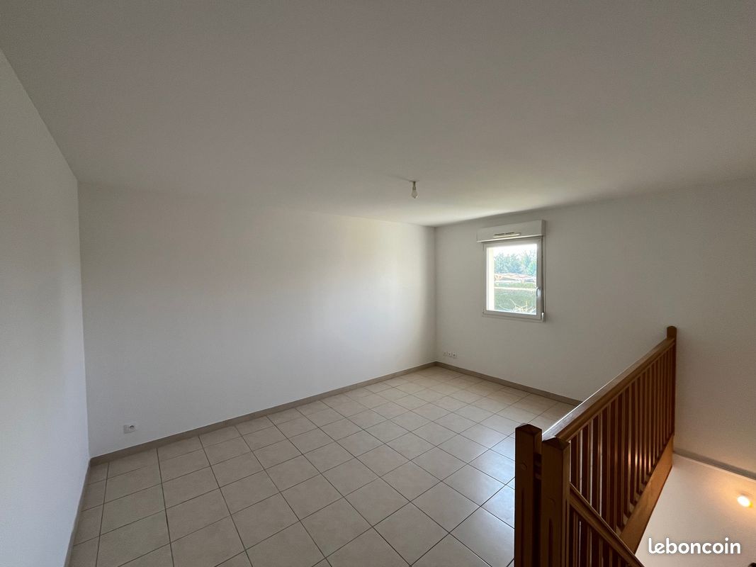 Appartement de type 3 duplex avec jardin (image 5)
