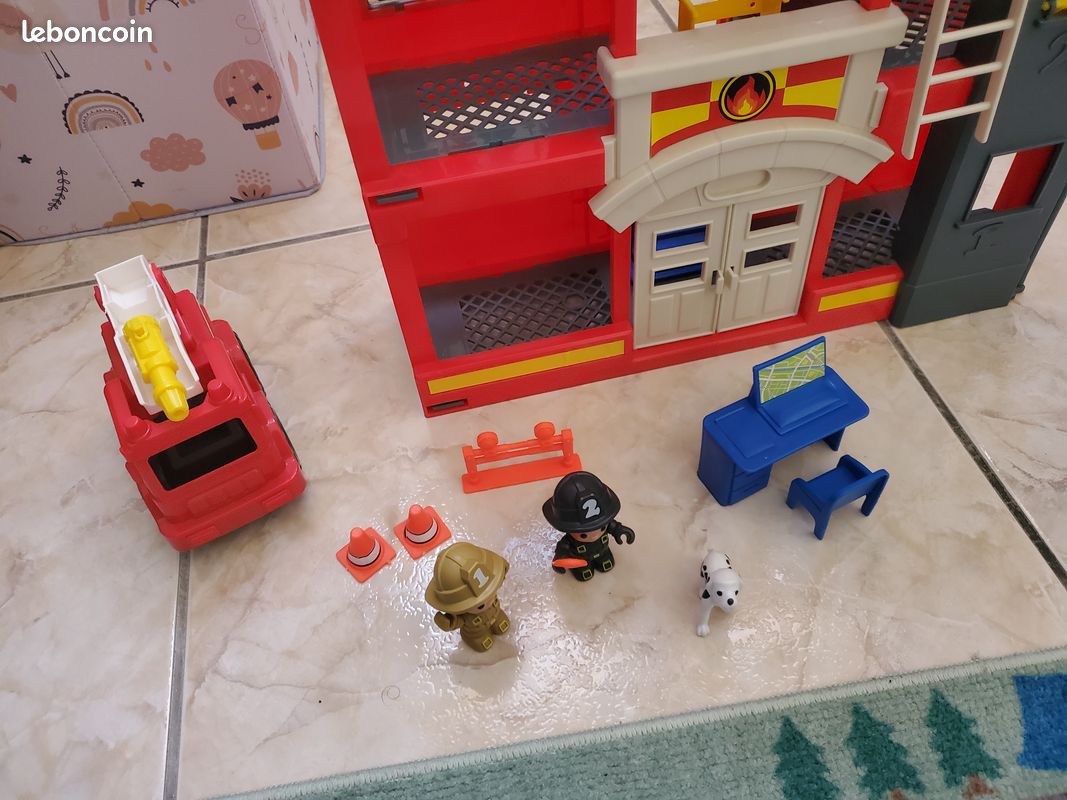 Caserne de pompiers big steps (image 7)