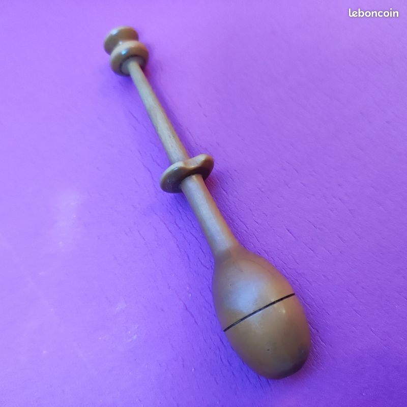 Fuseaux anciens pour dentelle au carreau (image 3)