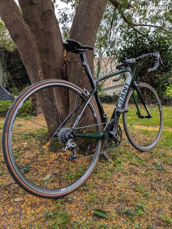 Giant Defy Advanced SL2 SRAM Red (image 2)