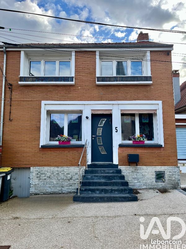 Maison 6 pièces 99 m² · à Camblain-Châtelain · 99 m² · 107 000 €