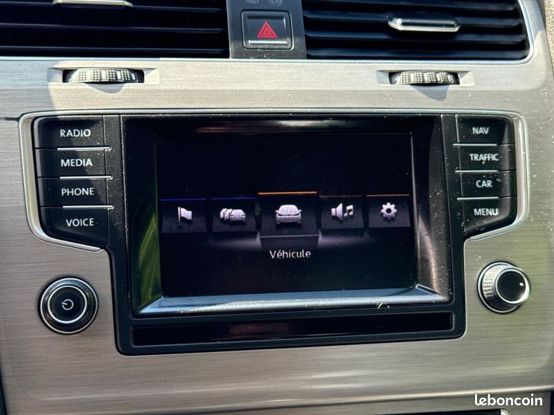 Volkswagen GOLF VII 1.4 TSI 122CH CONFORTLINE 5P * 04/2014 * GPS * GARANTIE (image 25)