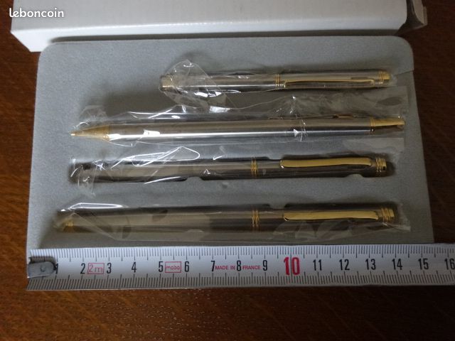 Lot De 9 Stylos (6 Boîtes) - Occasion, Parfait Pour Bureau Ou École