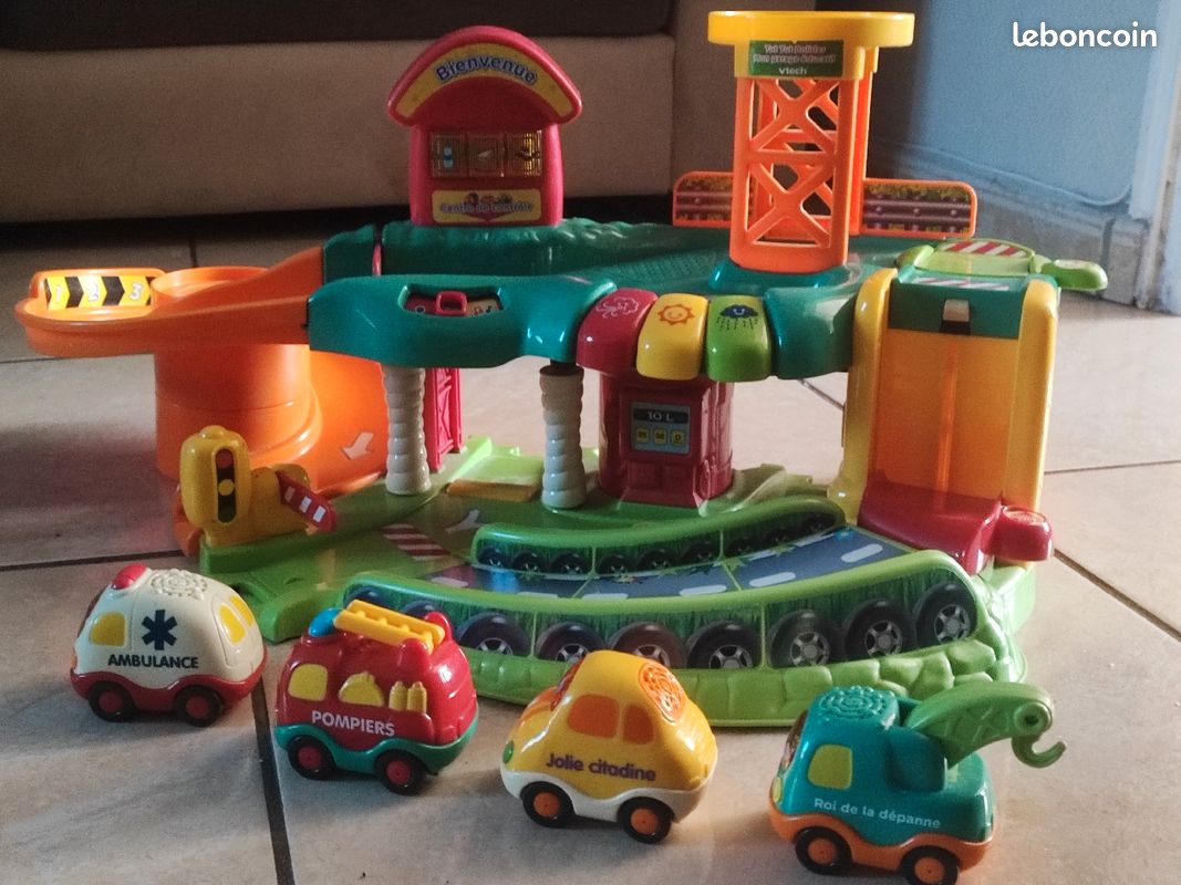 VTech mon premier garage tut tut mobile (image 1)