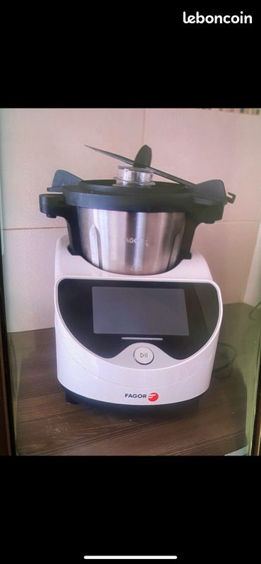 Robot fagor très bon état (image 1)