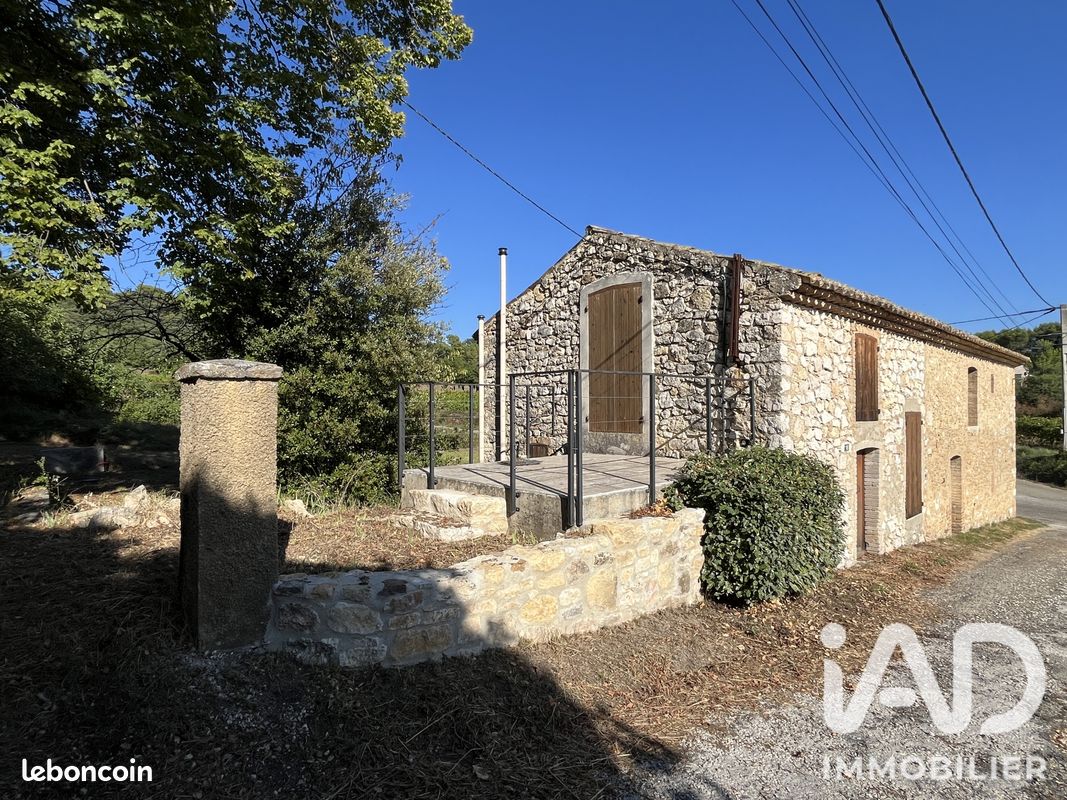 Maison 2 pièces 80 m² · à Saint-Michel-d'Euzet · 80 m² · 150 000 €
