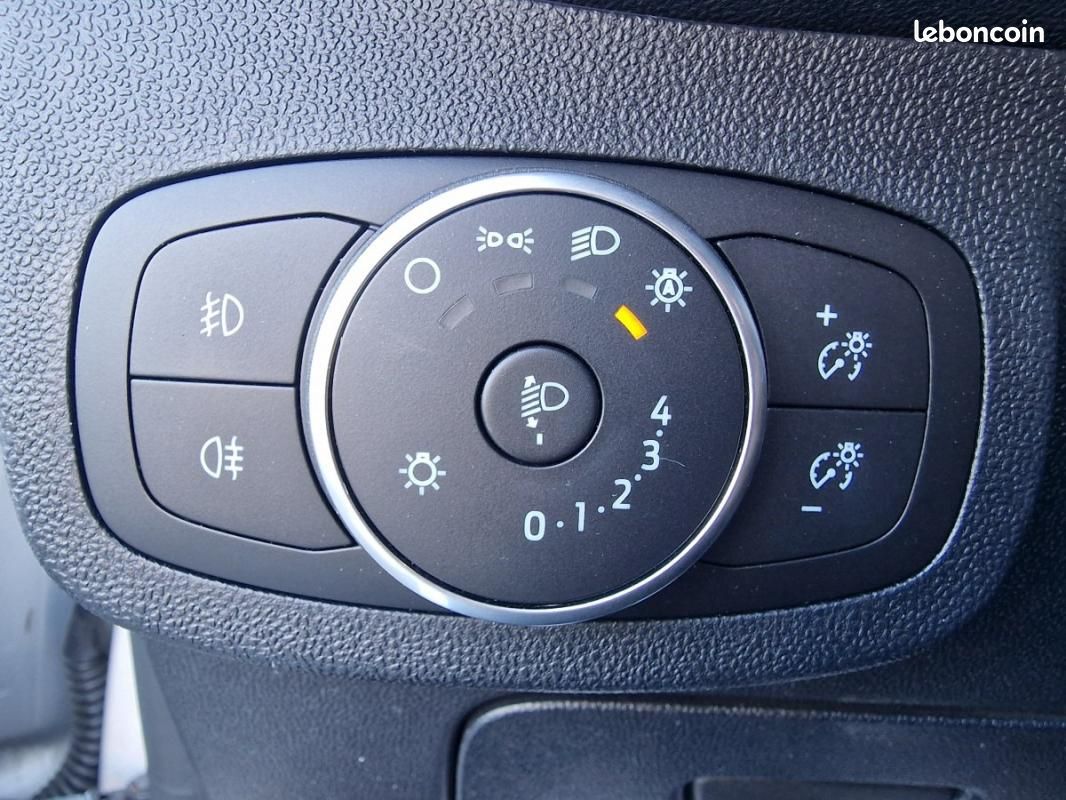 Ford Fiesta VII 1.0 Flexifuel 95chTITANIUM X (image 15)