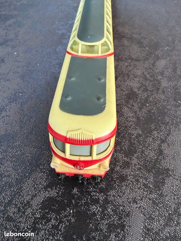 Train locomotive Jouef ho Autorail rouge SNCF (image 4)
