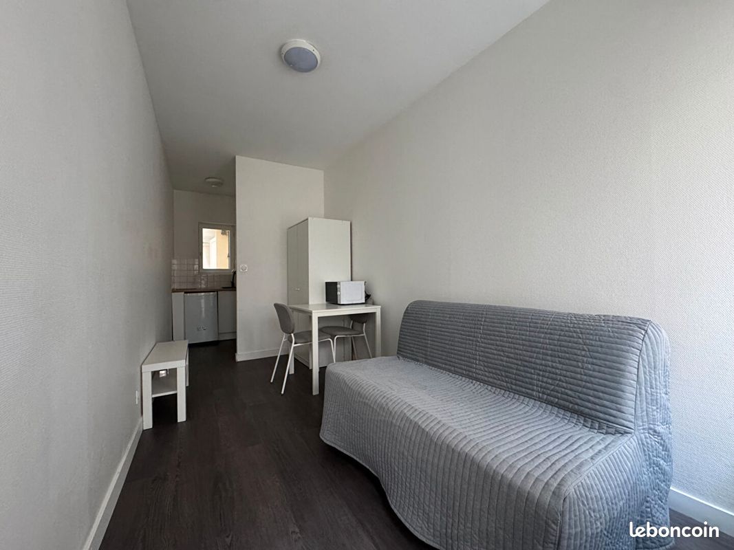 Appartement 1 pièce 14 m² · à Poitiers · 14 m² · 320 €
