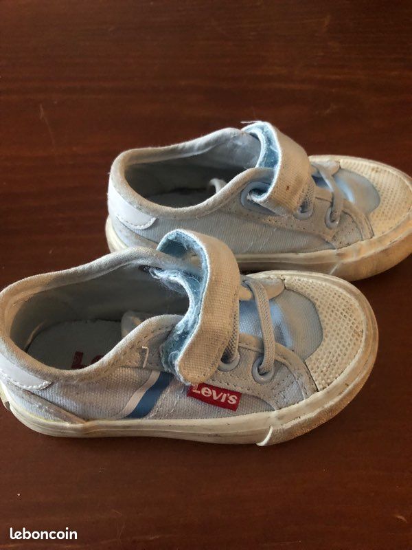 Chaussure enfant taille 22 (image 3)