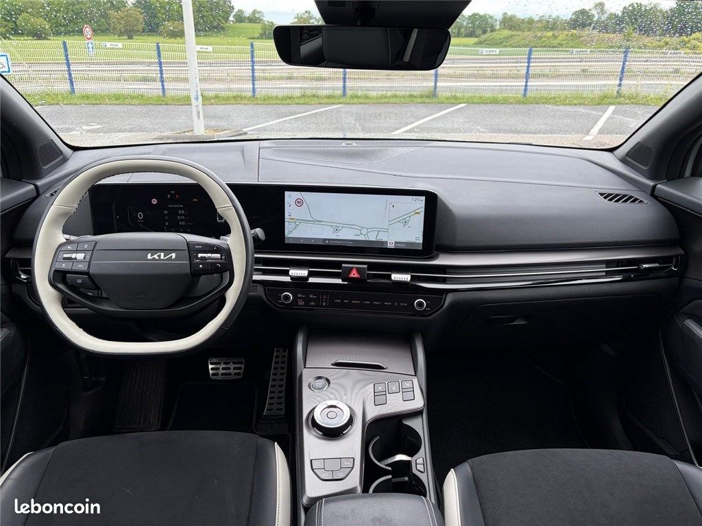 Kia Sportage V HYBRIDE 239 CH BVA6 GT-Line (image 9)