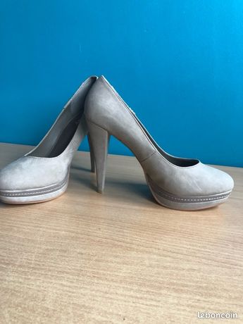 Talon, tacon : Achat occasion | Chaussures à talon (femme) Loreinxy Bleu Très bon état Talon, tacon : Achat occasion | Chaussures à talon (femme) Loreinxy Bleu Très bon état