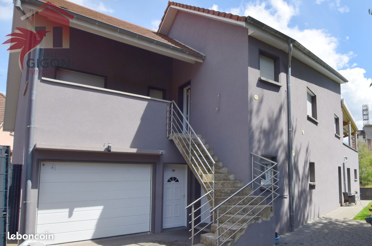 Immeuble 5 pièces 200 m² · à Sochaux · 200 m² · 349 000 €