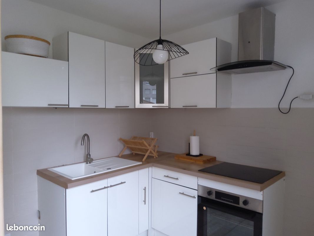 Appartement 3 pièces 47 m² · à Saint-Martin-d'Hères · 47 m² · 125 000 €