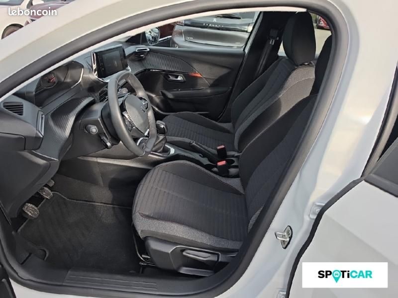 Peugeot 208 1.2 PureTech 75 Active GPS / CAR PLAY (image 10)