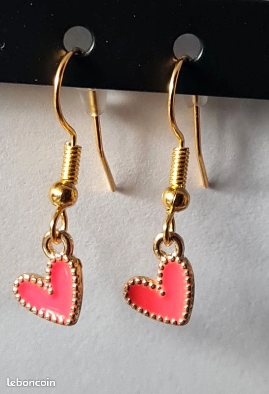 Paire de boucles d'oreilles fantaisies doré et rose neuf (image 2)