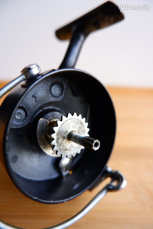 Vous avez dit moulinet?: Le moulinet Mitchell 40 UL