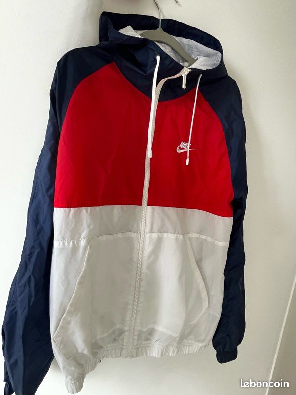 Veste nike (image 1)