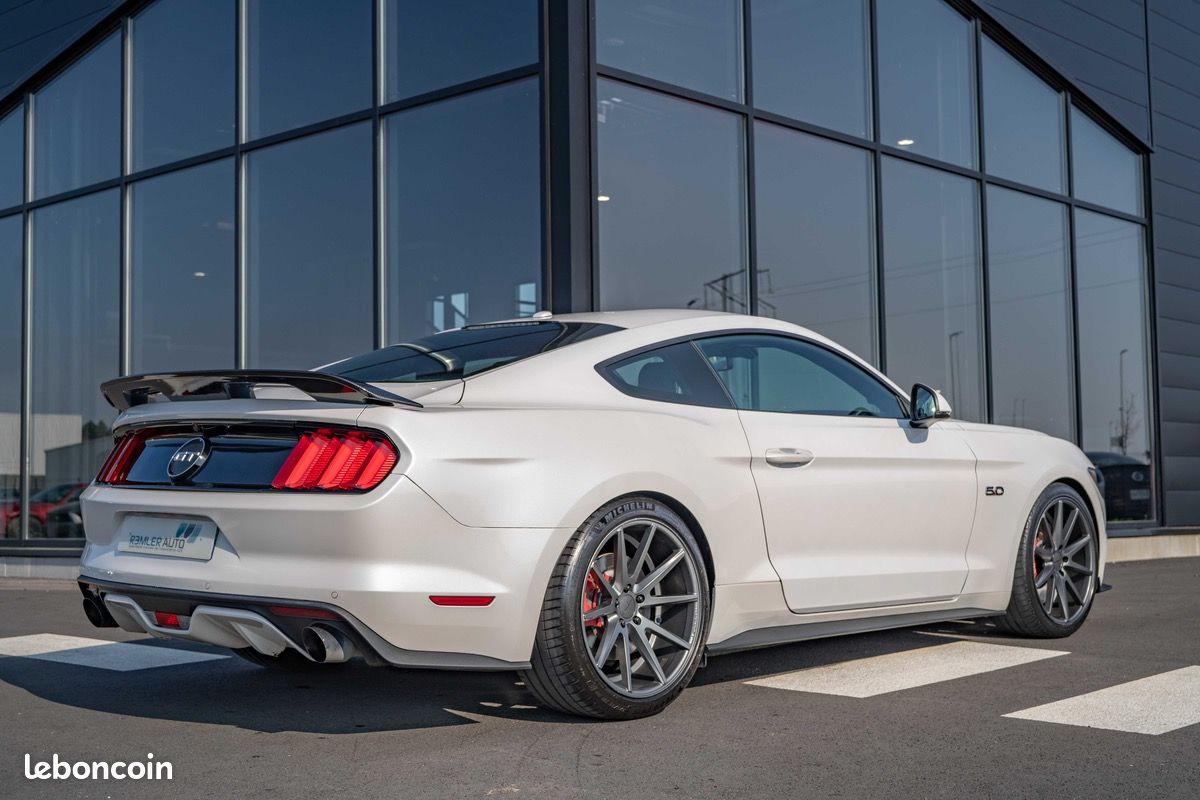 Ford Mustang GT V8 5.0L - Boite manuelle 2016 CarPlay DEPOT-VENTE (image 5)