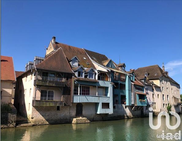 Immeuble 213 m² Ornans