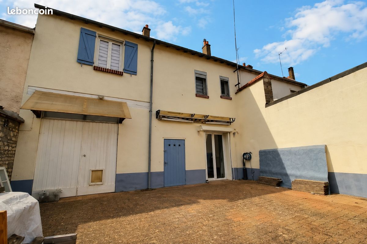 Maison 4 pièces 78 m² · à Toury · 78 m² · 148 000 €