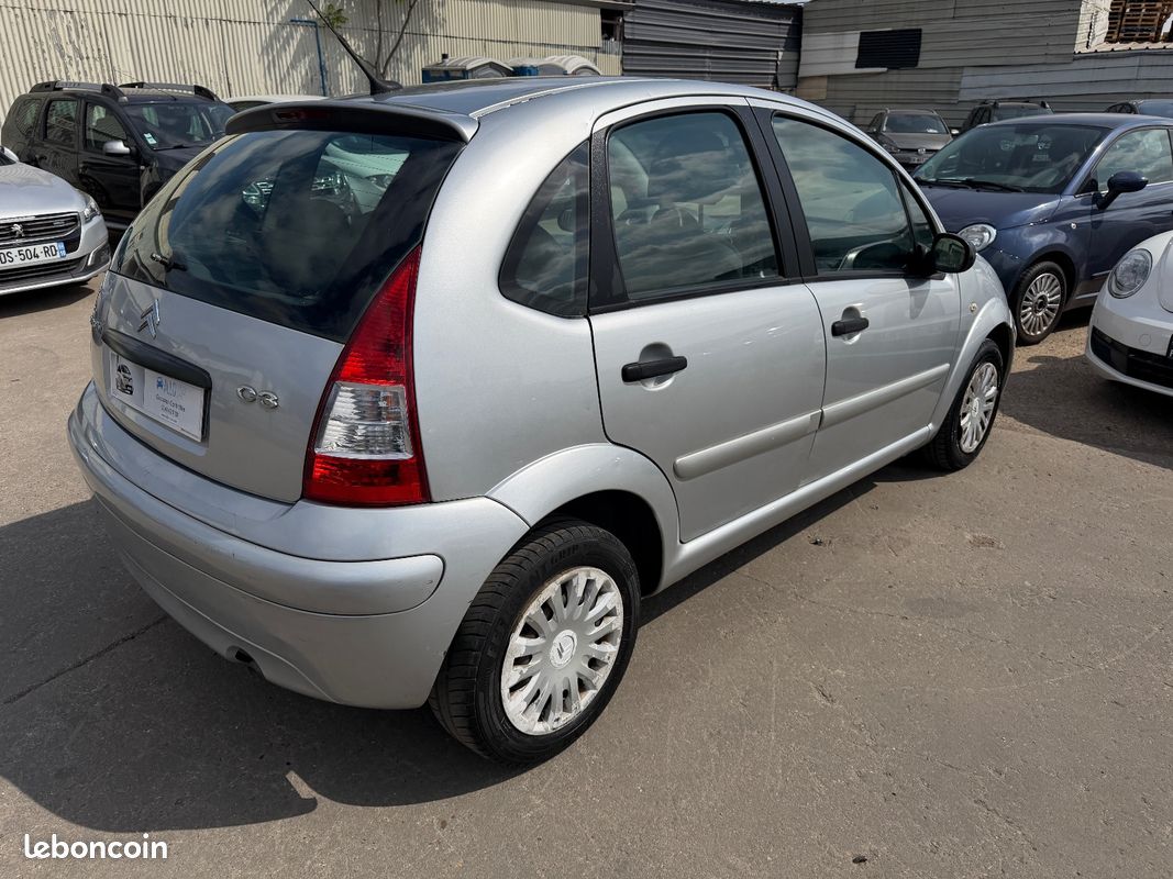 CITROEN C3 C3 1.4i Airdream Attraction (image 4)