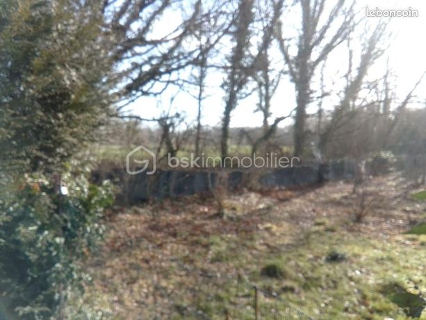 Terrain 2 000 m² Monceaux