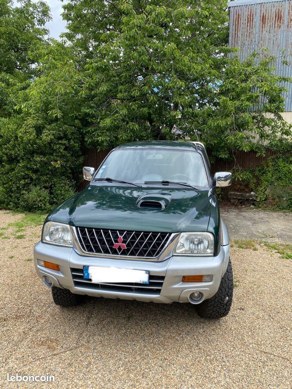 Pick up Mitsubishi (image 2)