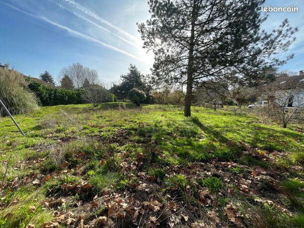 Terrain 1 164 m² Solferino