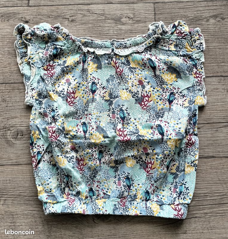 T-SHIRT Fille Taille 10 ans (image 10)