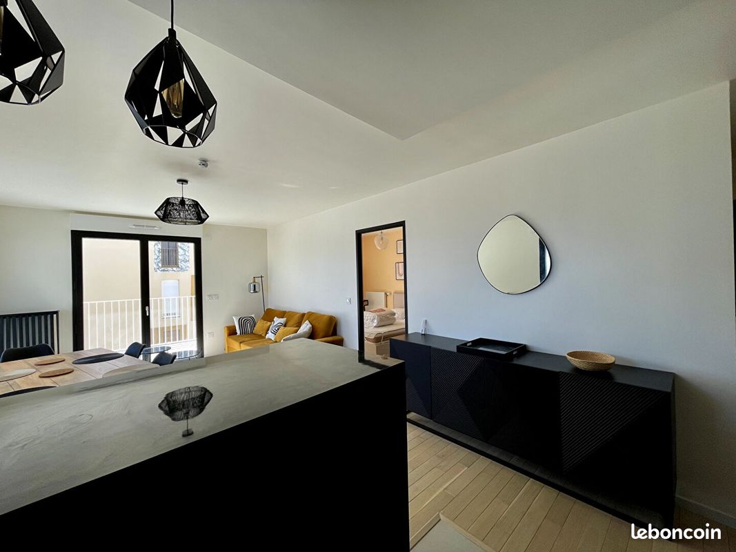 Appartement 3 pièces 62 m² · à Châtenay-Malabry · 62 m² · 1 800 €/mois