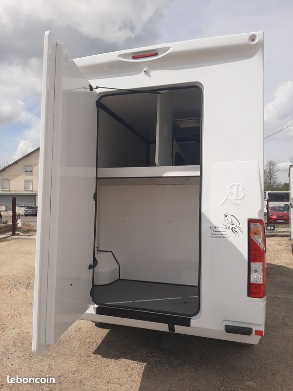 Vans Ab Vl Chevaux Location Camion Chevaux 44 Deals