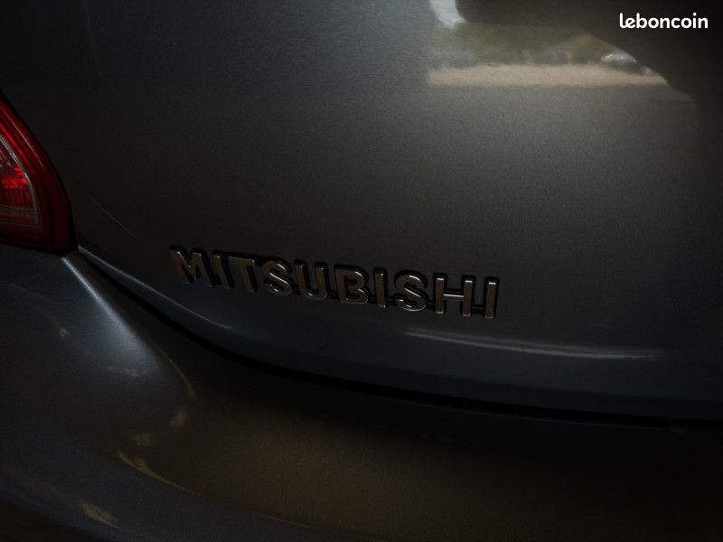Mitsubishi SPACE STAR 1.0 MIVEC 71CH 2019 à partir de 94,07 /mois (image 40)