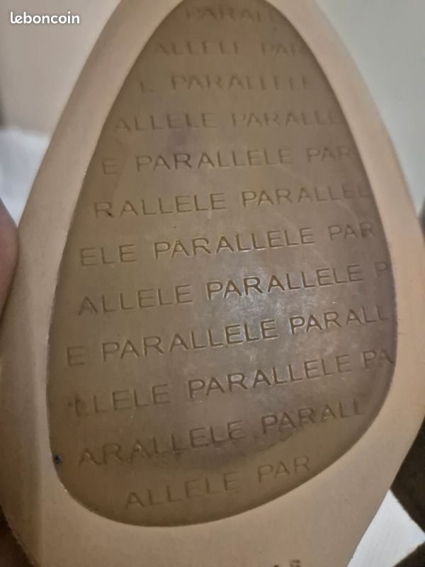 Jolis escarpins couleur beige (image 6)