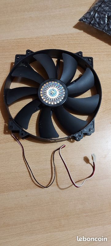 Ventilateur Cooler Master (200) (image 1)