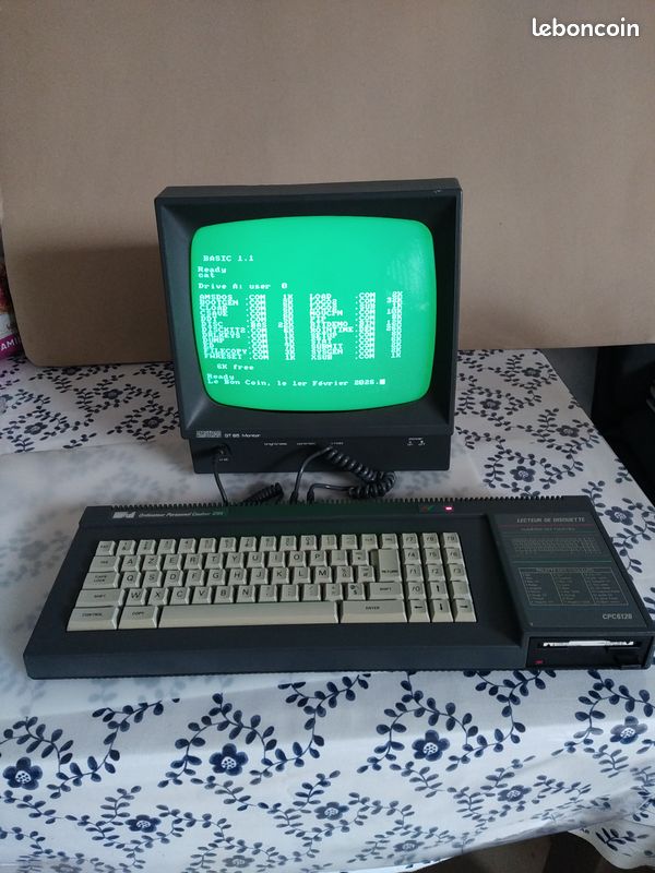Clavier AZERTY Amstrad cpc 6128 avec lecteur testé et révisé V4 20260214