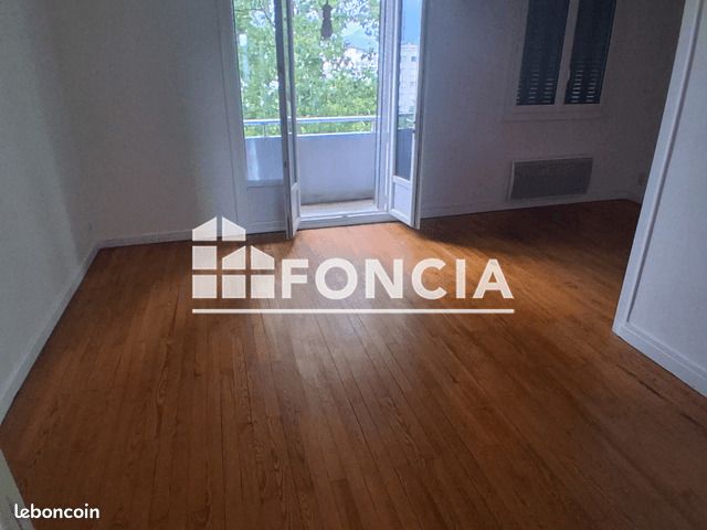 Appartement 4 pièces 63 m² · à Grenoble · 63 m² · 640 €