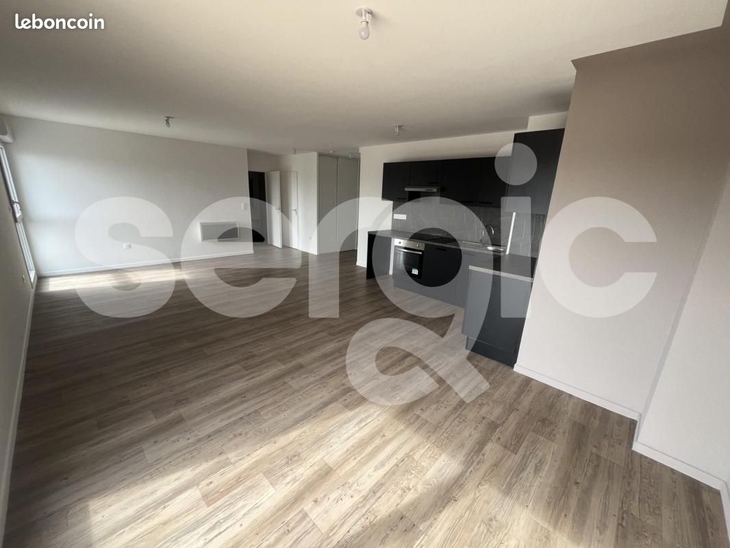 Appartement 4 pièces 88 m² · à Angers · 88 m² · 1 070 €/mois