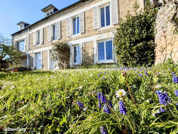 Maison 8 pièces 150 m²