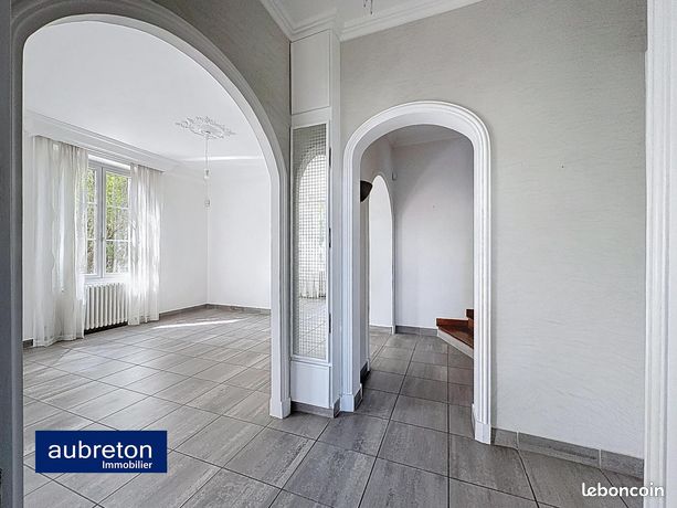 Maison 6 pièces 130 m² — 9