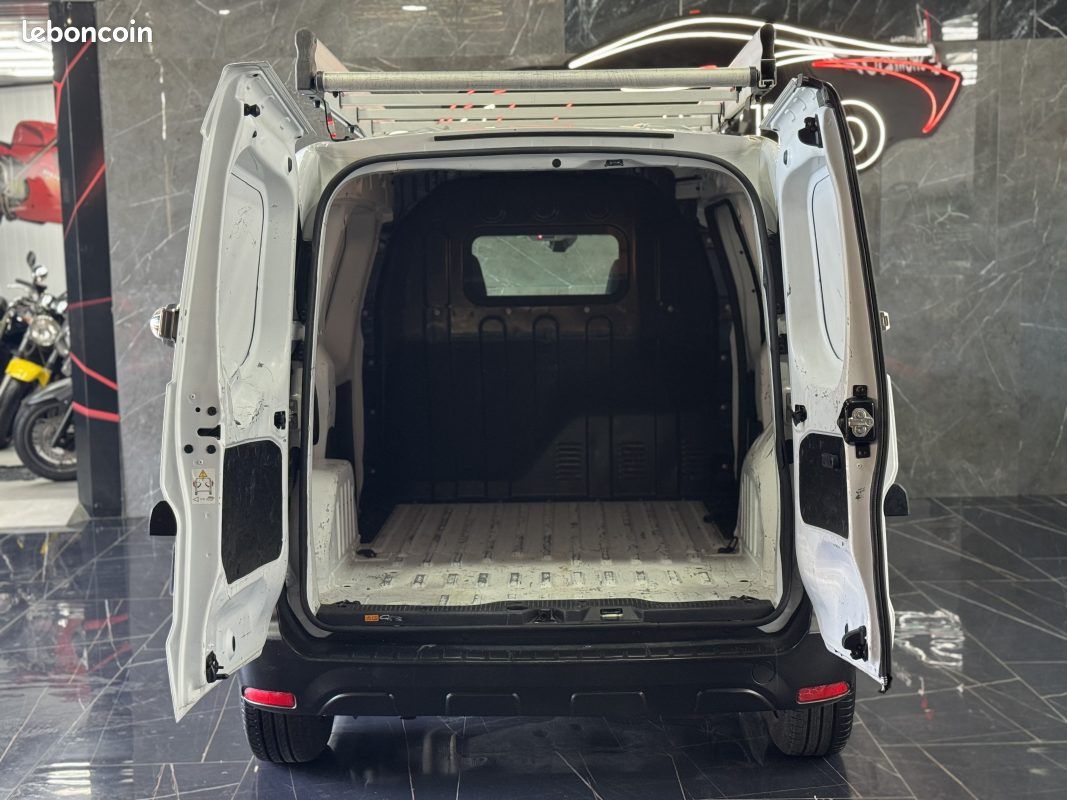 Renault express 1.5 blue dci 95ch confort 22 2022 tva recuperable (image 9)