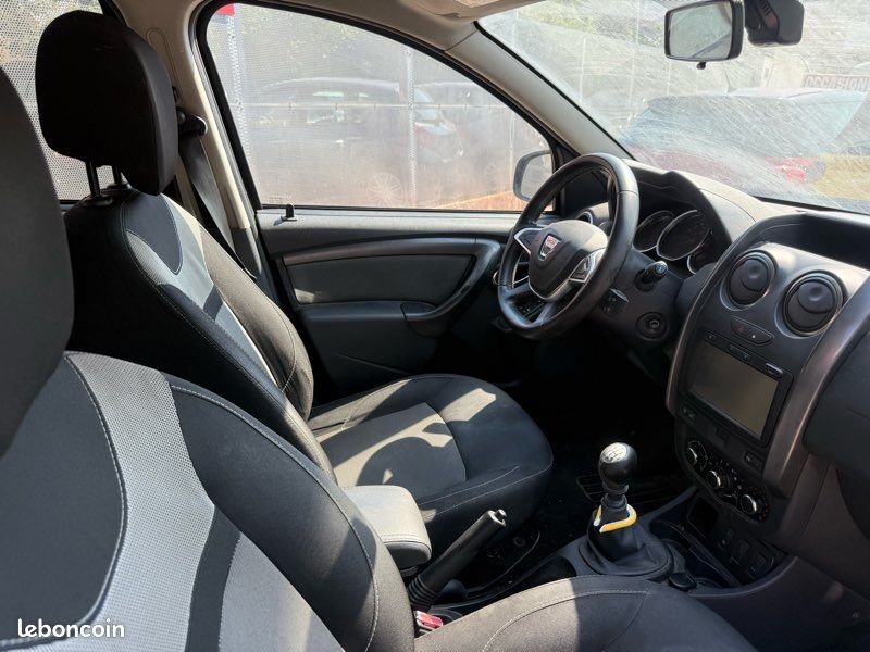 Dacia Duster 1.5 dCi 110ch Prestige Ph2 (image 3)