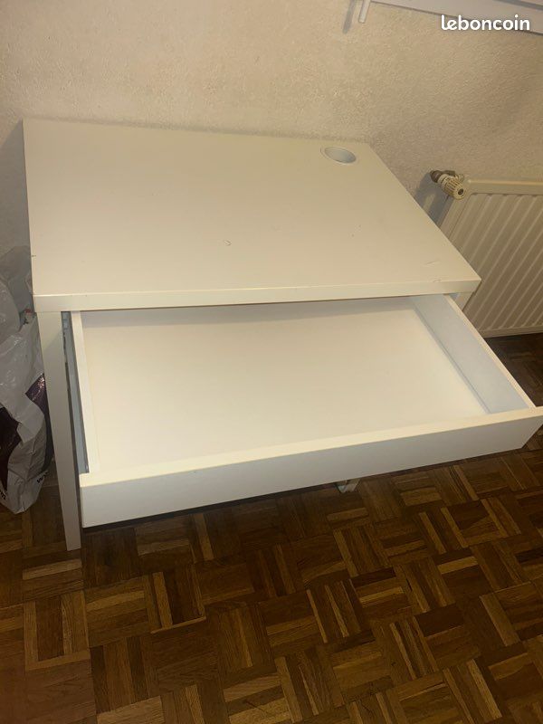 Meuble blanc à rangement (image 2)