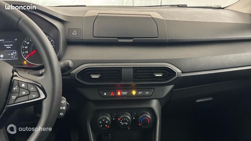 Dacia Sandero 1.0 ECO-G 100ch Stepway Essential (image 19)