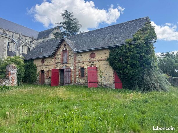 Maison 10 pièces 250 m²