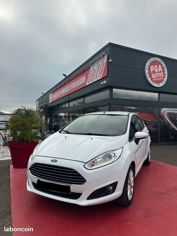 Ford Fiesta 1.0 L Ecoboost 125 CH "Titanium" (image 2)