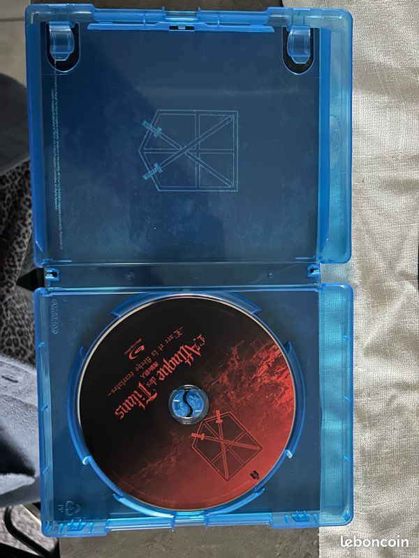 Blu ray disc l’attaque de la titans (image 3)