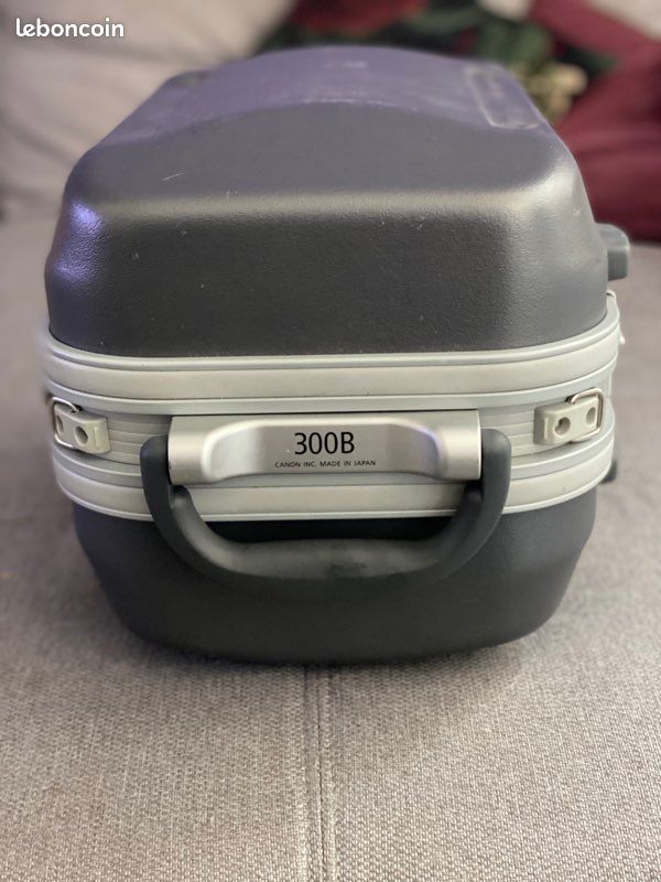 Canon Case 300B (image 2)