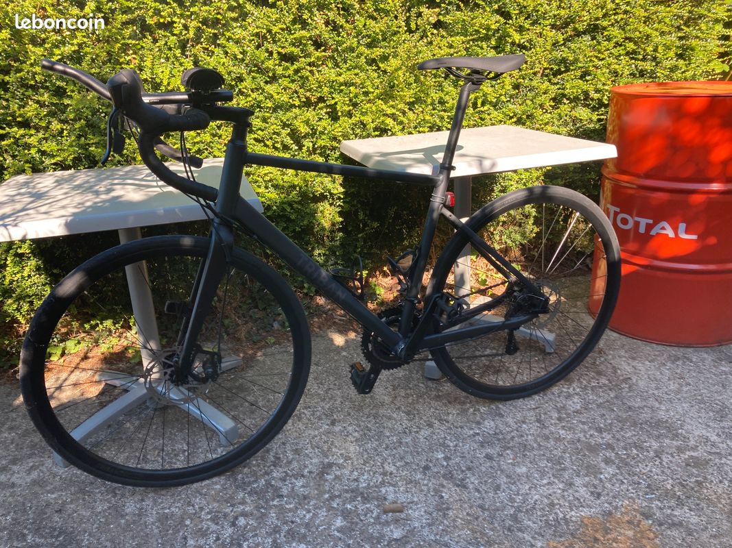 Vélo de route (image 1)